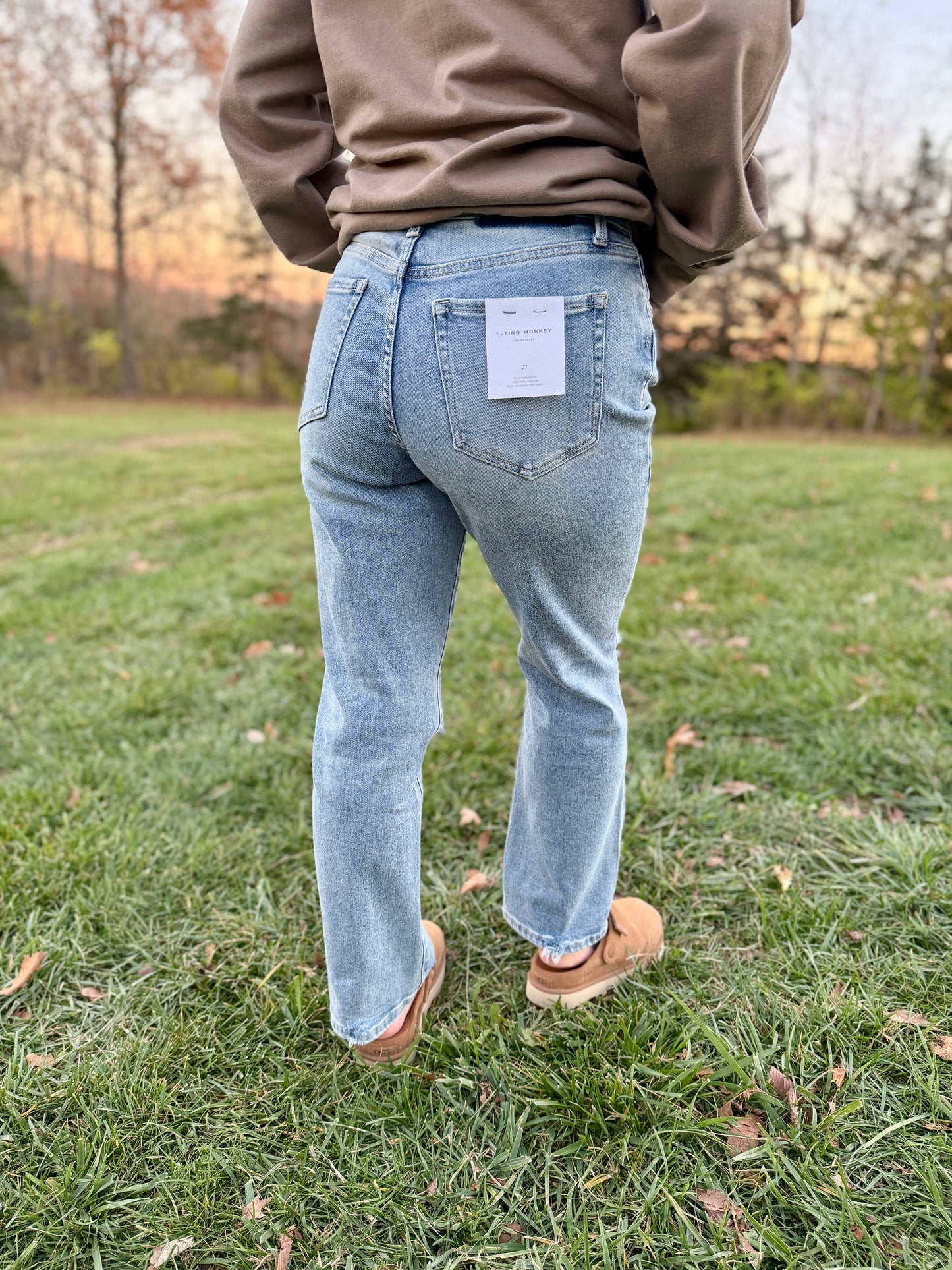 Distressed Crop Straight Jeans