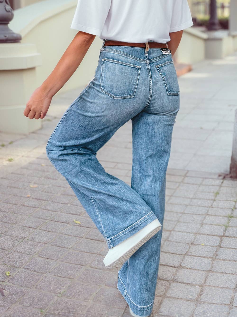 Tailored Center Seam Straight Jeans